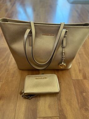 Michael Kors Metallic Gold Tote with Matching Wallet